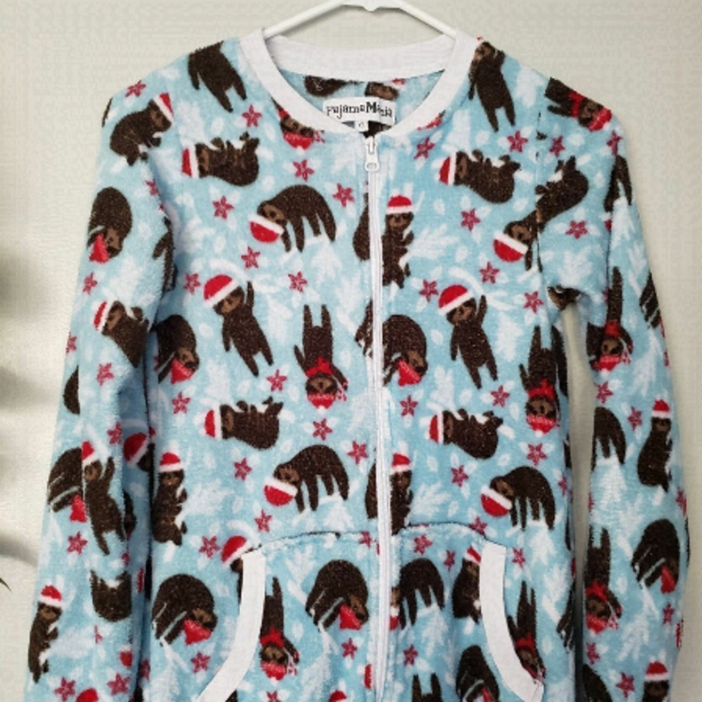 Pajama Mania Bear Sloth onsie one piece girls pajamas XS